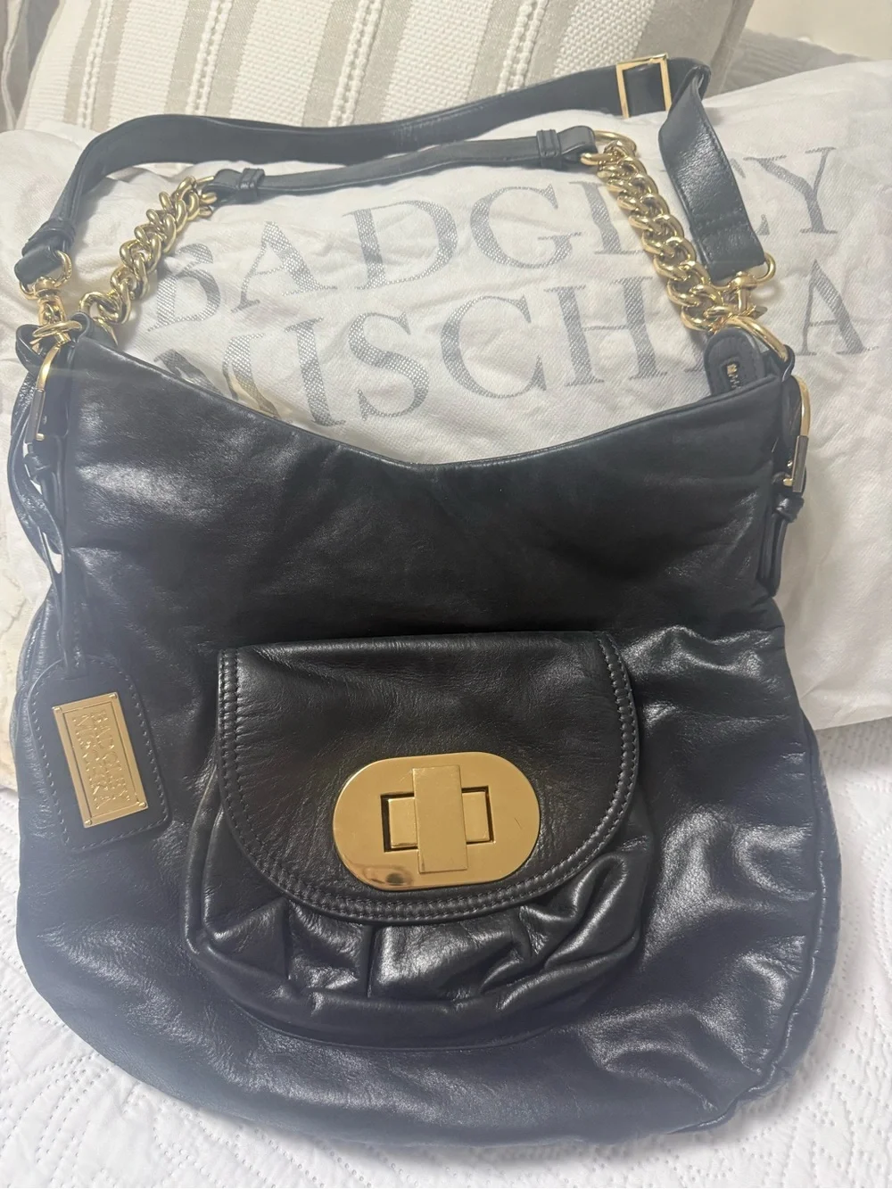 Badgley Mischka Black Leather Shoulder Bag with Gold-Tone Chain